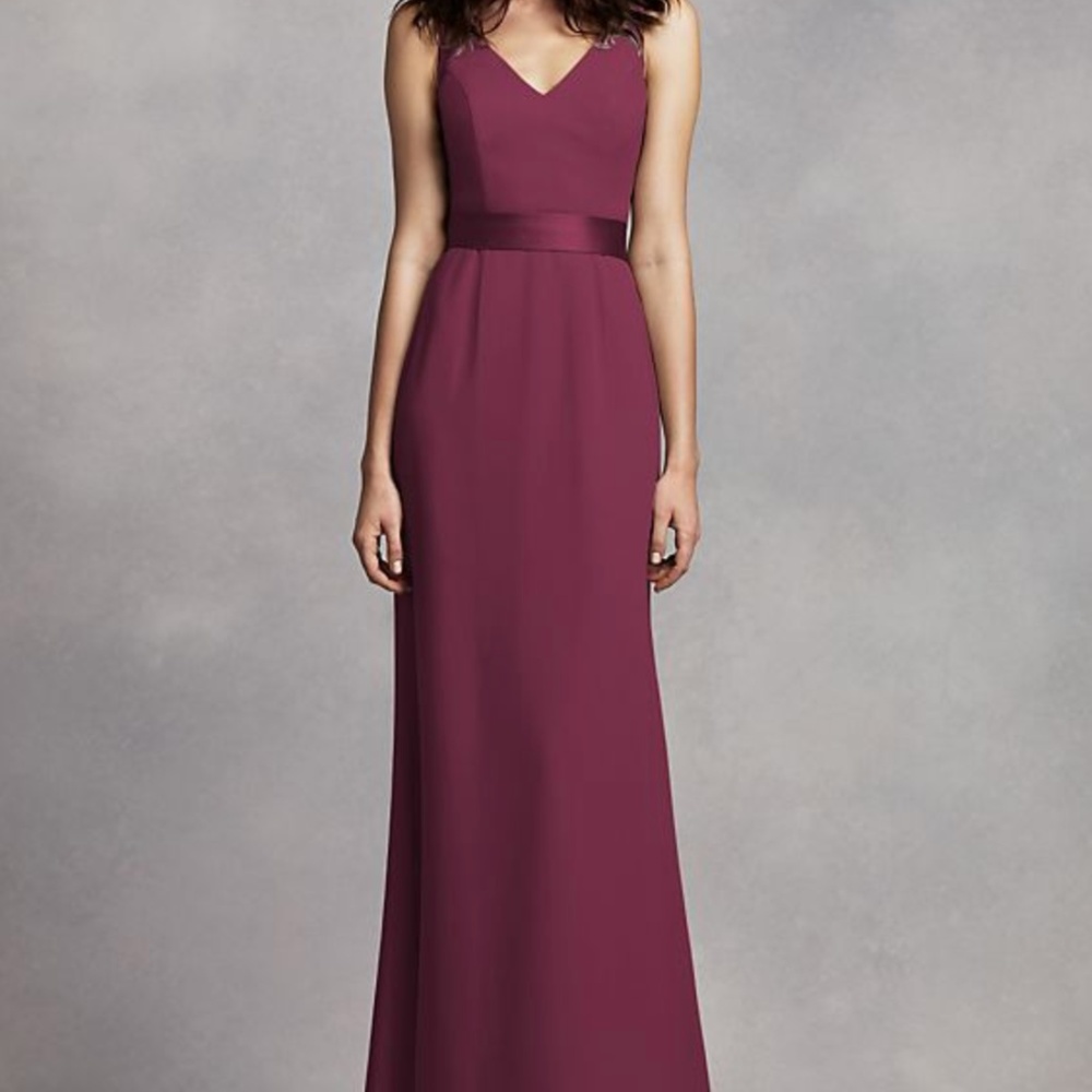 White by Vera Wang V Neck Gown Open Back in Wine
